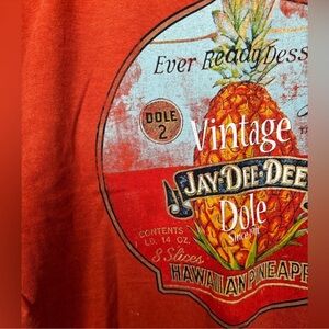 Vintage Graphic Dole Hawaiian Pineapple Farm T Shirt New
'NWT Size M
